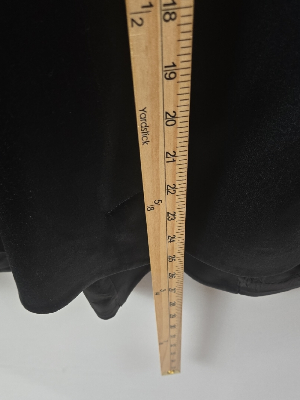 Ellen Tracy Women's Black 100% Silk Cropped Blazer Jacket Sz 24 Elegant Classy - Picture 4 of 8